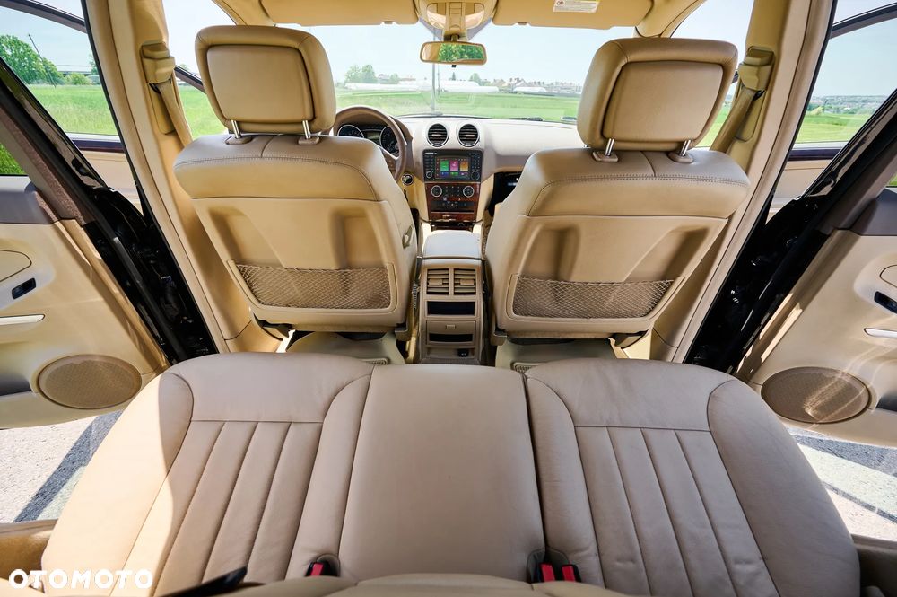 Mercedes-Benz ML - 7