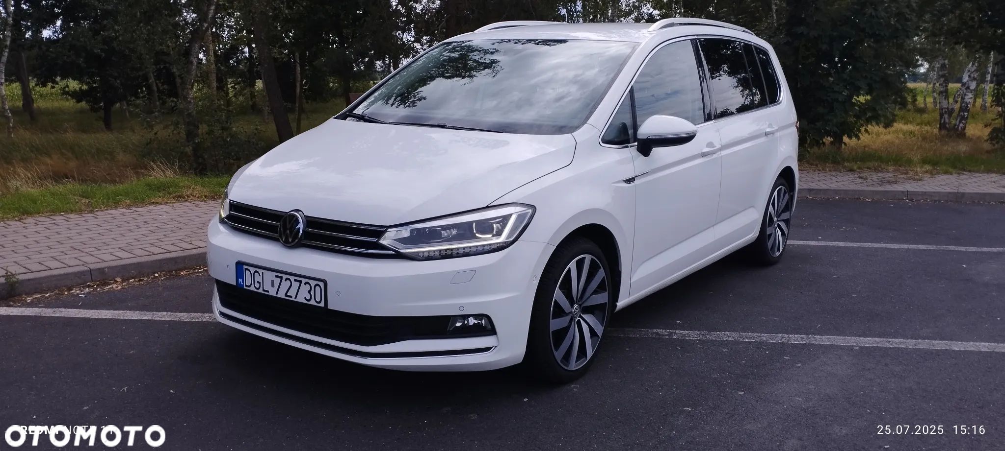 Volkswagen Touran - 1