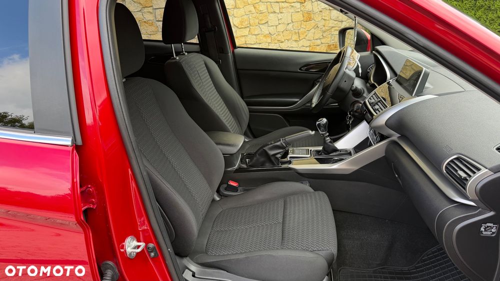 Mitsubishi Eclipse Cross 1.5 T GPF Invite Plus - 6