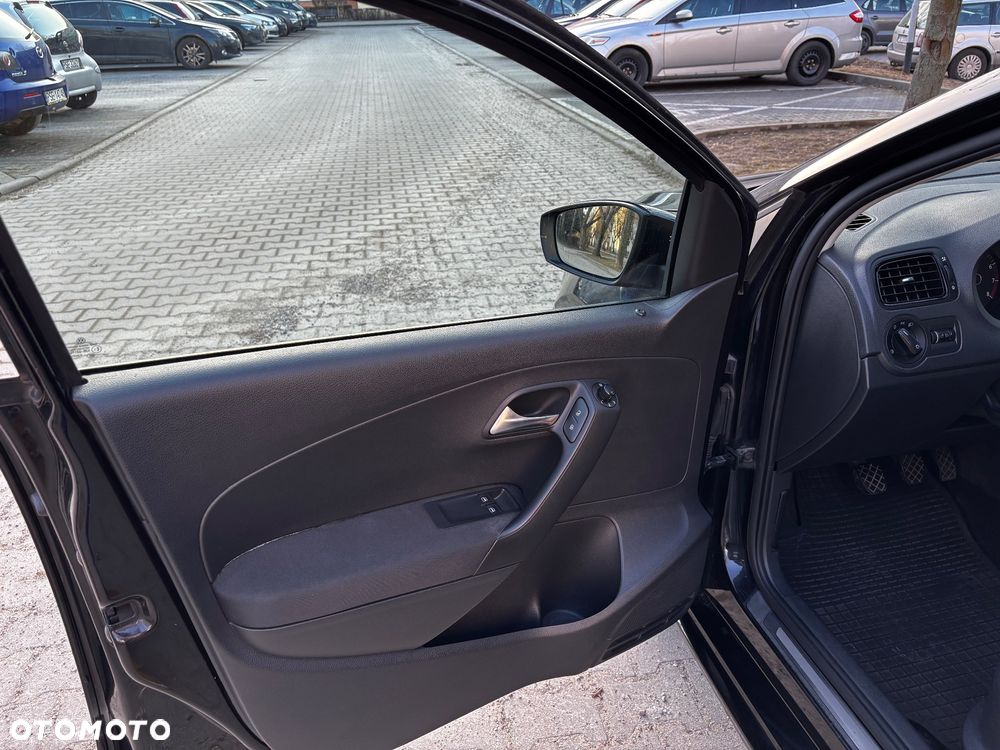 Volkswagen Polo 1.2 Trendline - 12