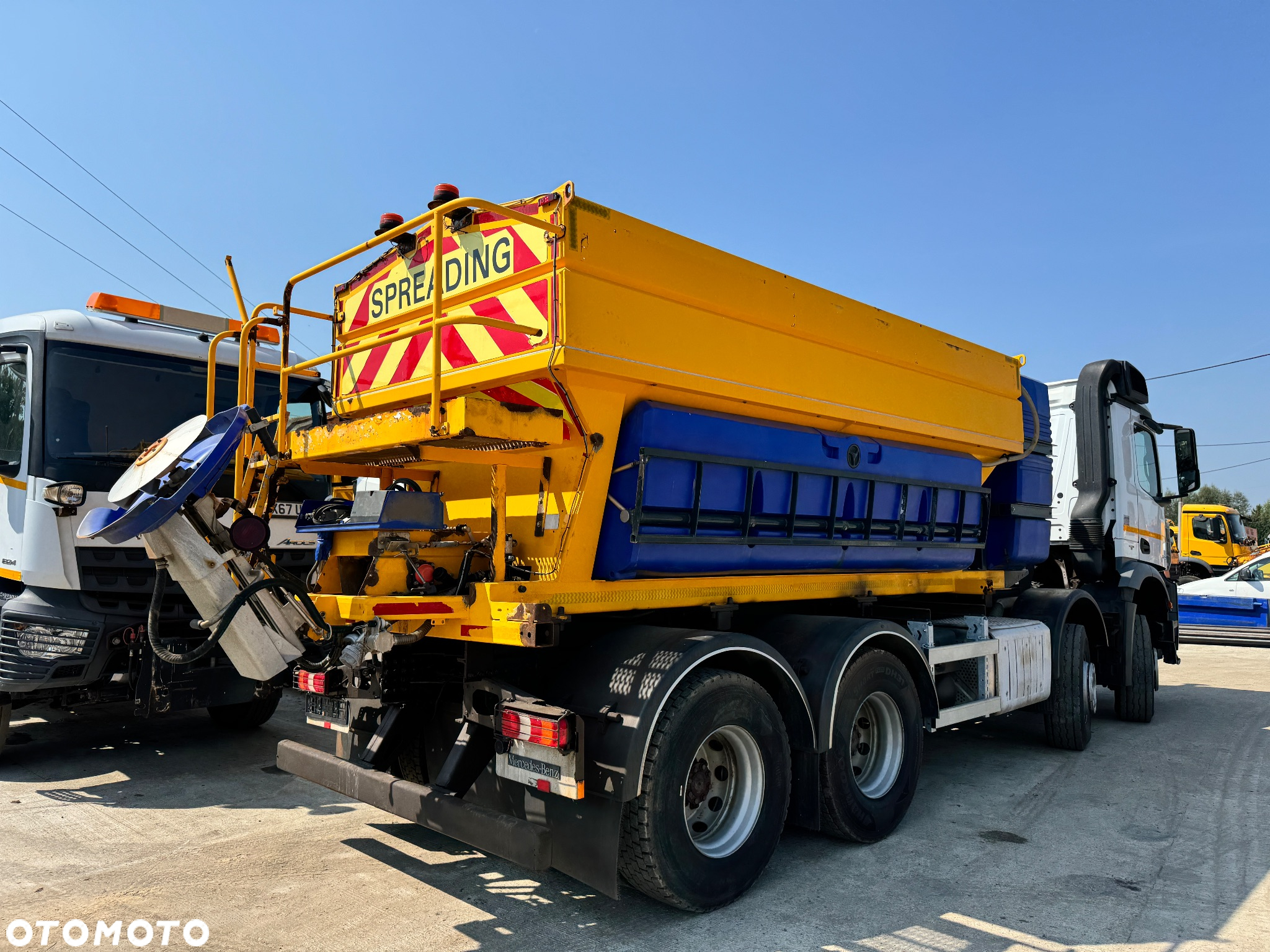 Mercedes-Benz AROCS 8x4 - 4