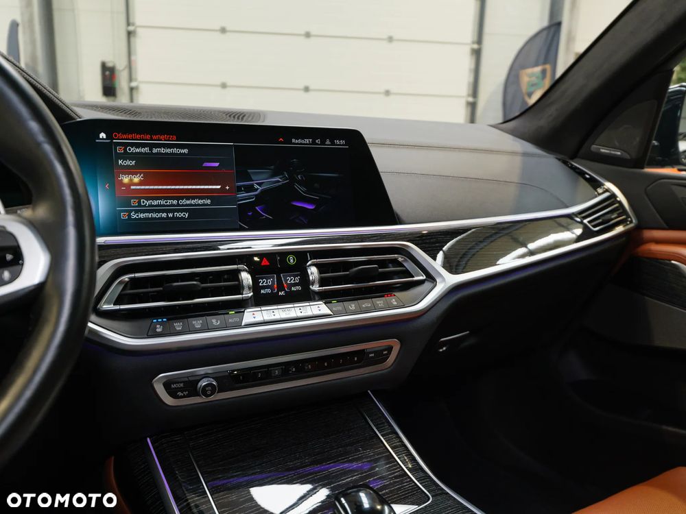 BMW X7 xDrive40d mHEV - 34