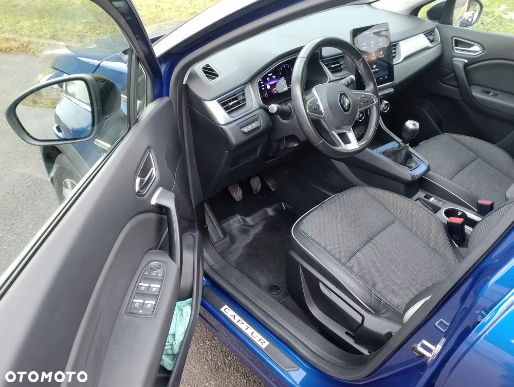 Renault Captur - 11