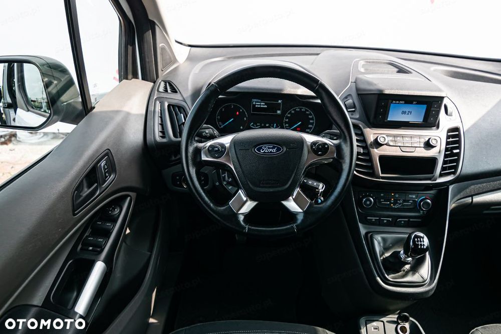 Ford Transit Connect - 25