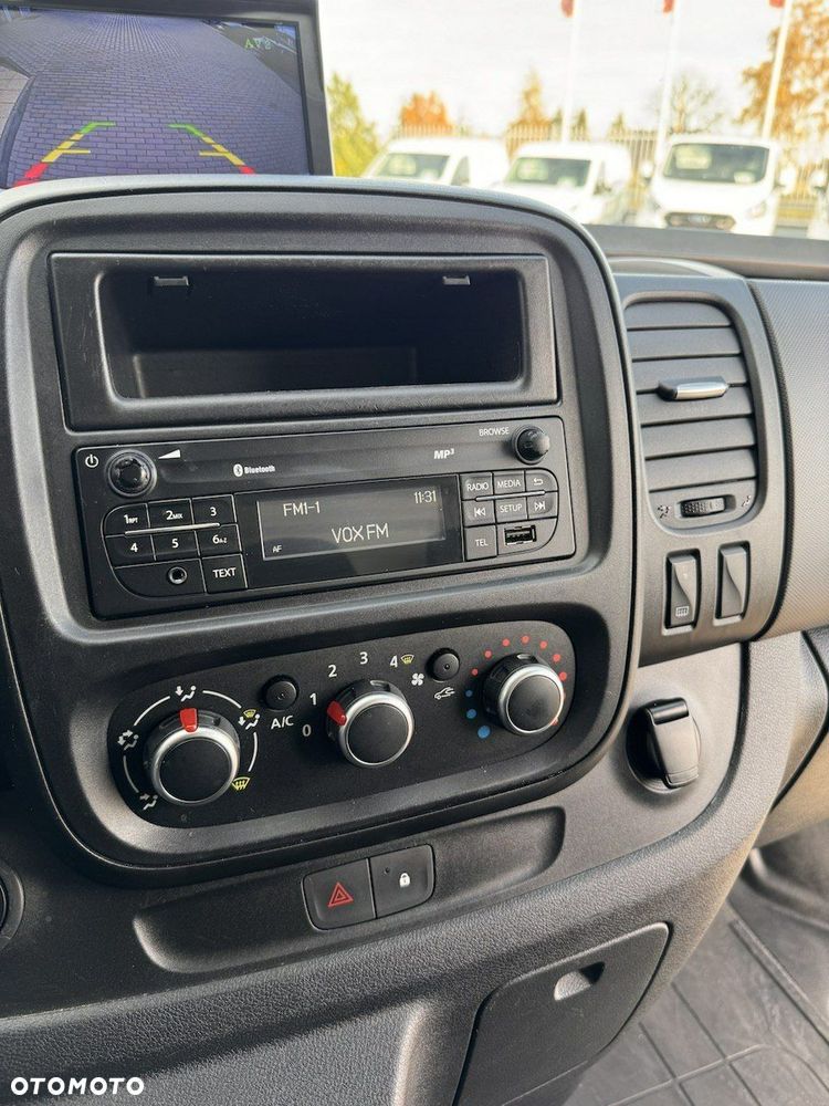 Renault Trafic - 36
