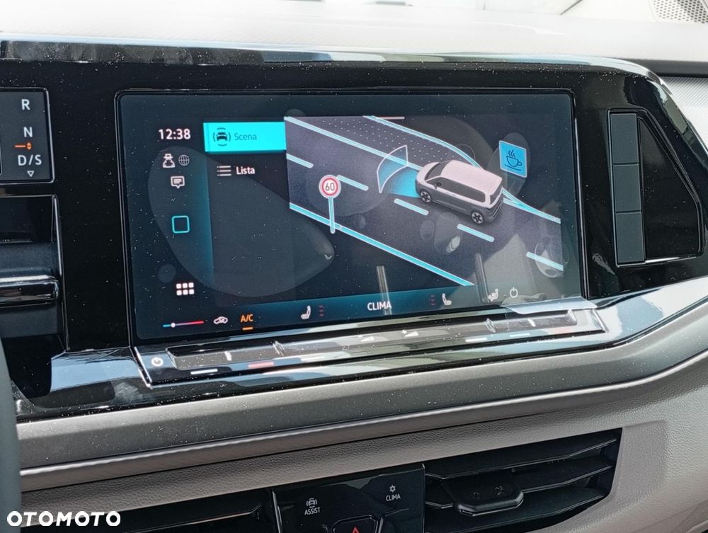 Volkswagen Multivan - 18