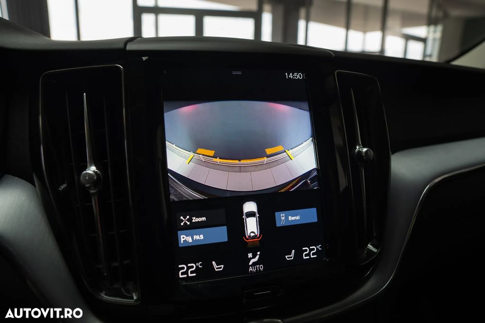 Volvo XC 60 T5 Geartronic Momentum Pro - 28