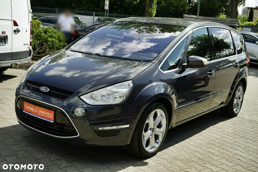 Ford S-Max - 9