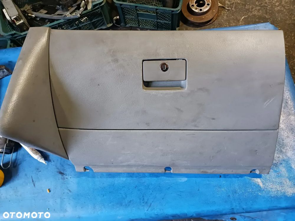 Schowek pasażera Volkswagen Golf 4 IV Bora Jetta jasny szary - 1