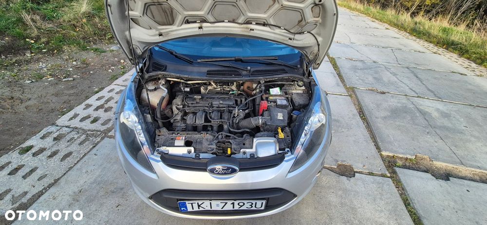 Ford Fiesta - 16
