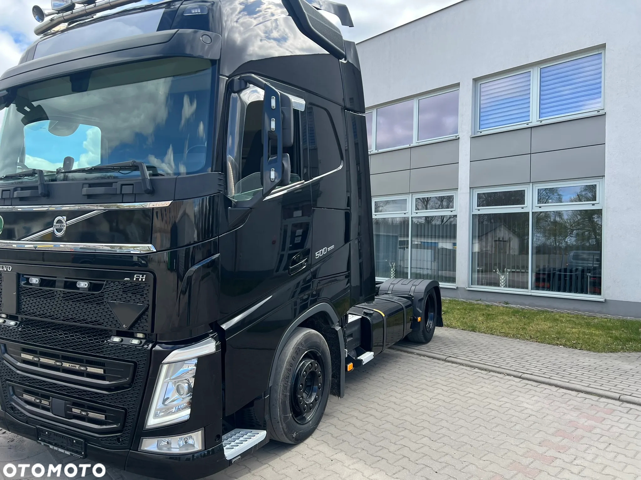 Volvo 500 Glob XL Niemcy Po kontrakcie klima postojowa nowy serwis - 3