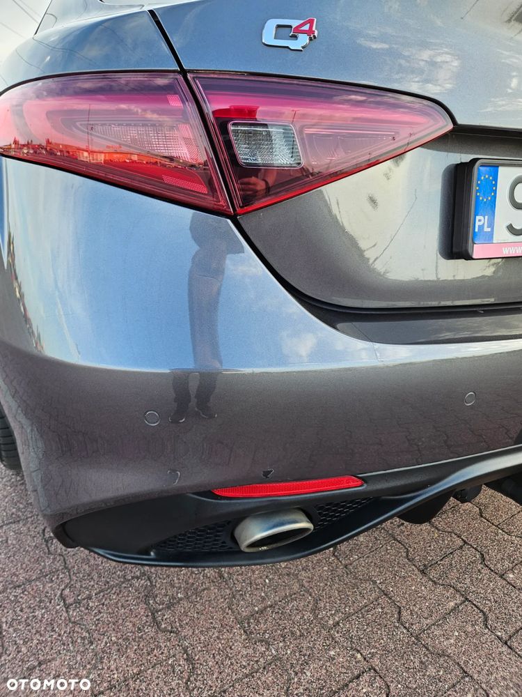 Alfa Romeo Giulia 2.0 Turbo Veloce Q4 - 22