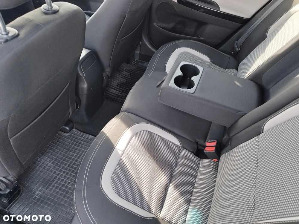 Kia Ceed 1.6 GDI L Business Line - 6