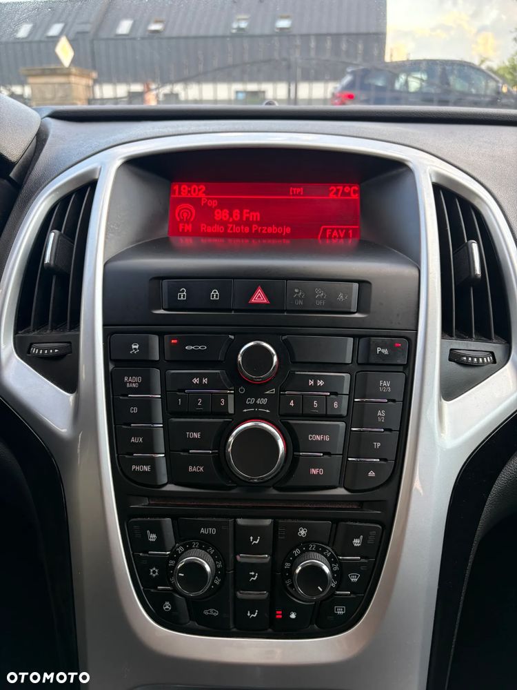Opel Astra 1.4 Turbo Cosmo - 13