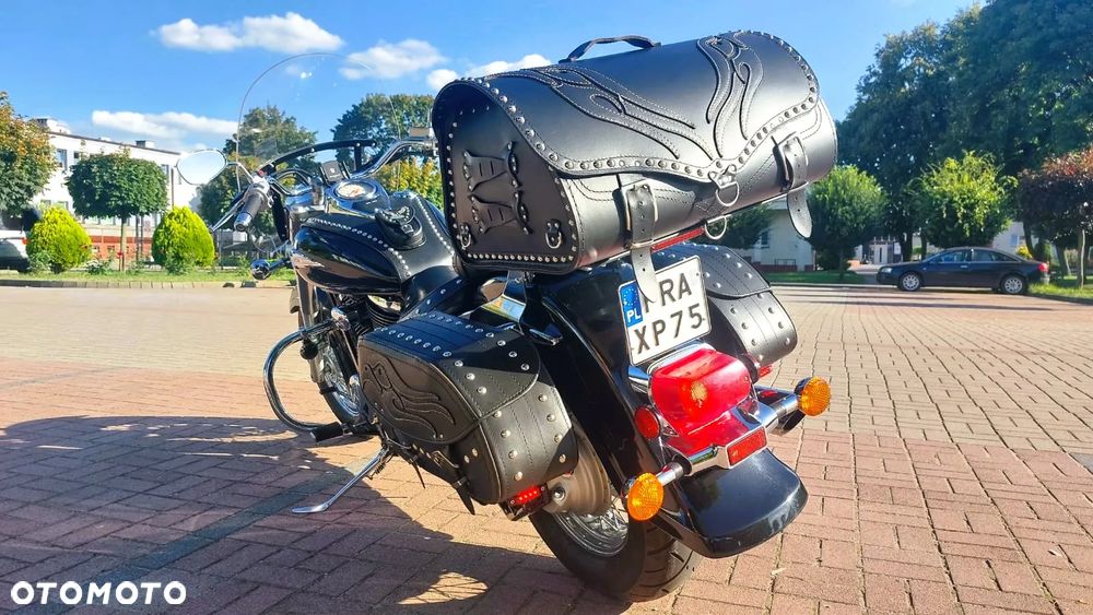 Suzuki VL 800 Volusia - Boulevard C50 - 2