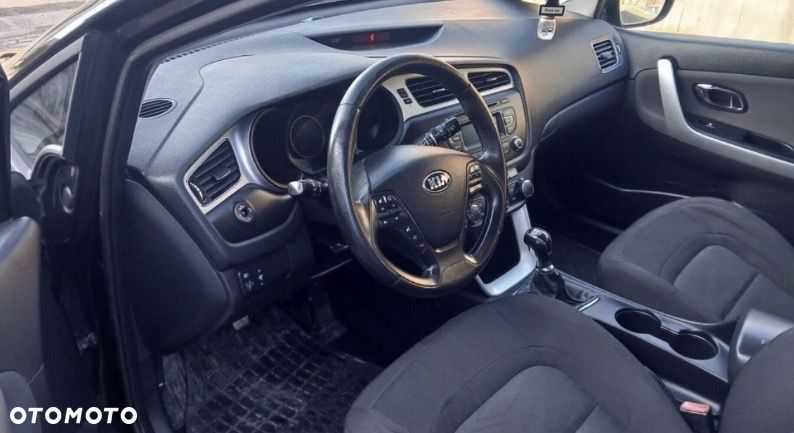 Kia Ceed 1.6 GDI S - 11