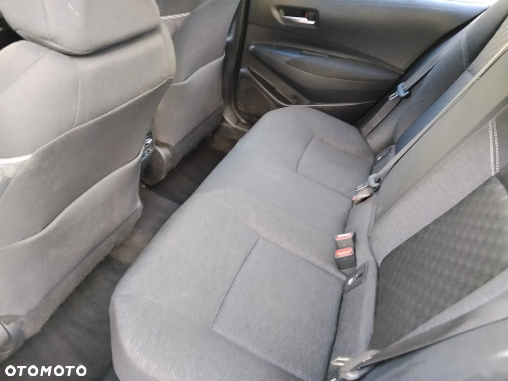 Toyota Corolla 1.8 Hybrid Comfort - 15