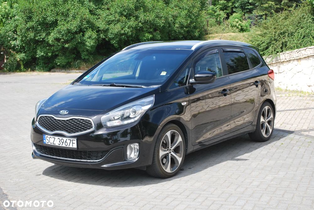 Kia Carens 1.7 CRDi XL 7os - 9
