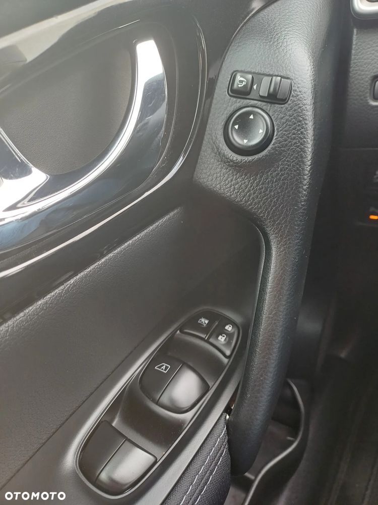 Nissan Qashqai 1.3 DIG-T MHEV N-Connecta - 24