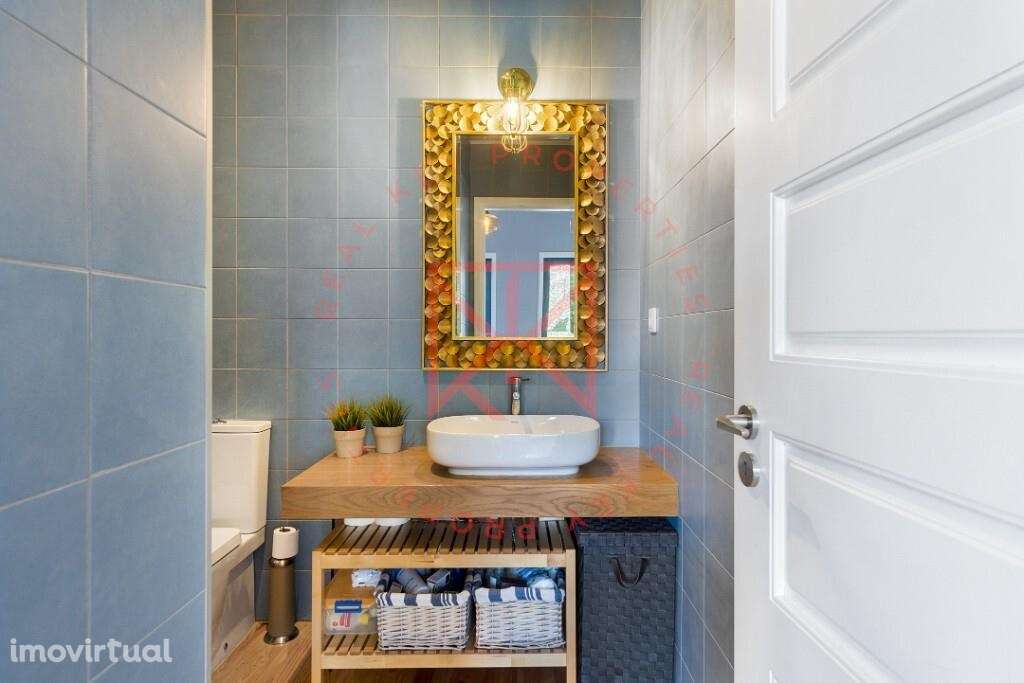 Moradia T4 situada na Boavista - Grande imagem: 5/25