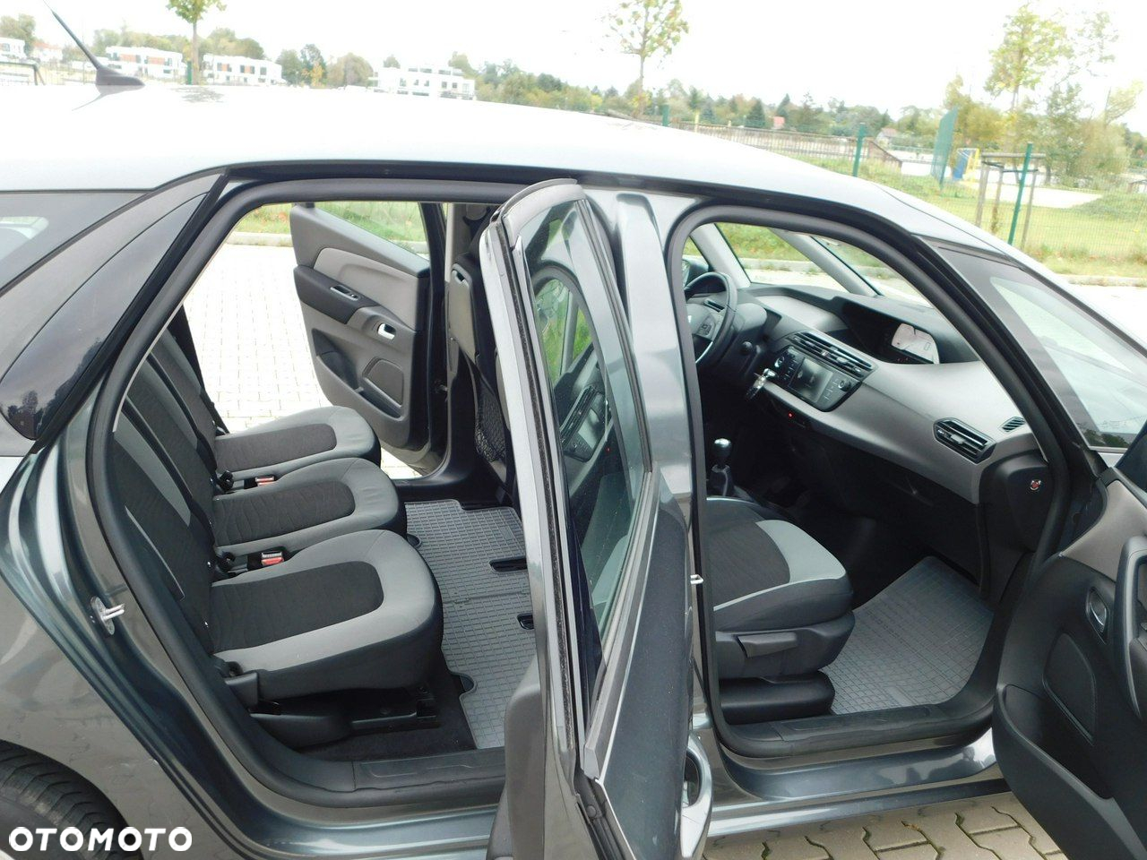 Citroën C4 Picasso - 8
