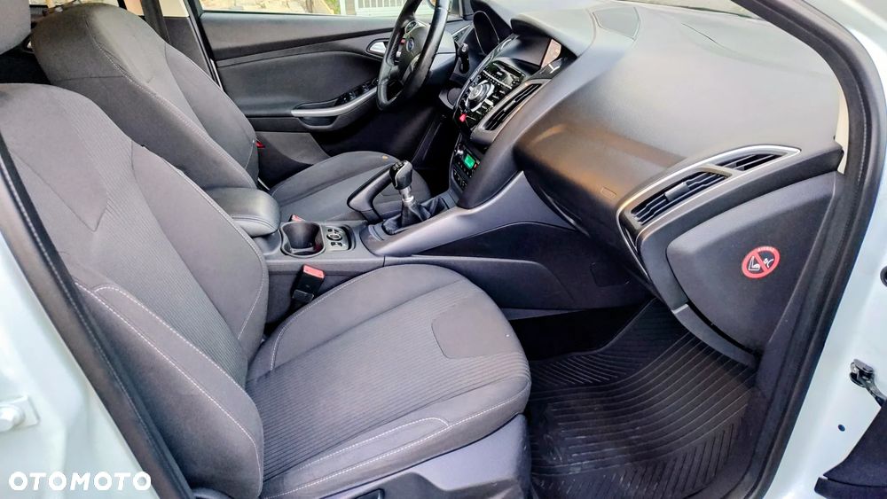 Ford Focus 1.6 TDCi Titanium ECOnetic - 18