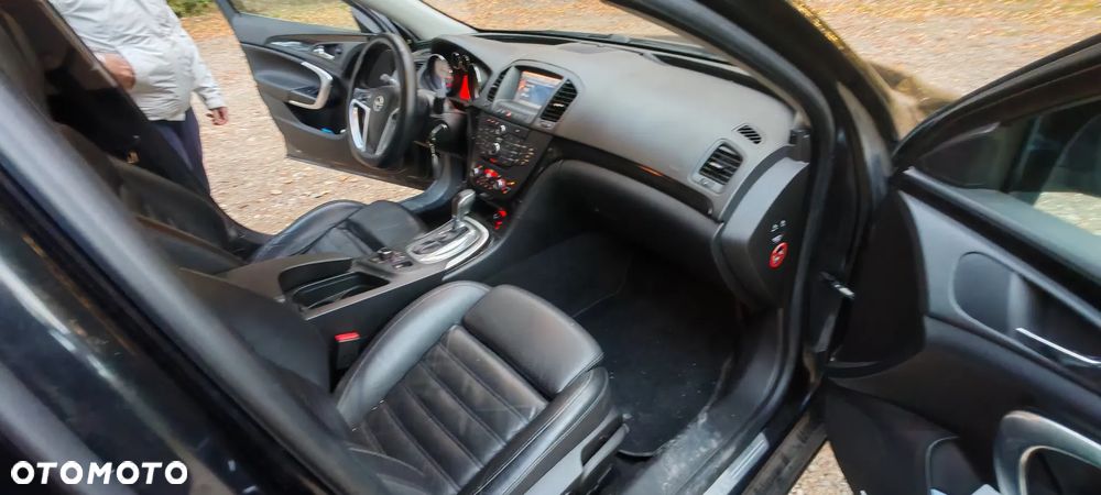Opel Insignia - 13