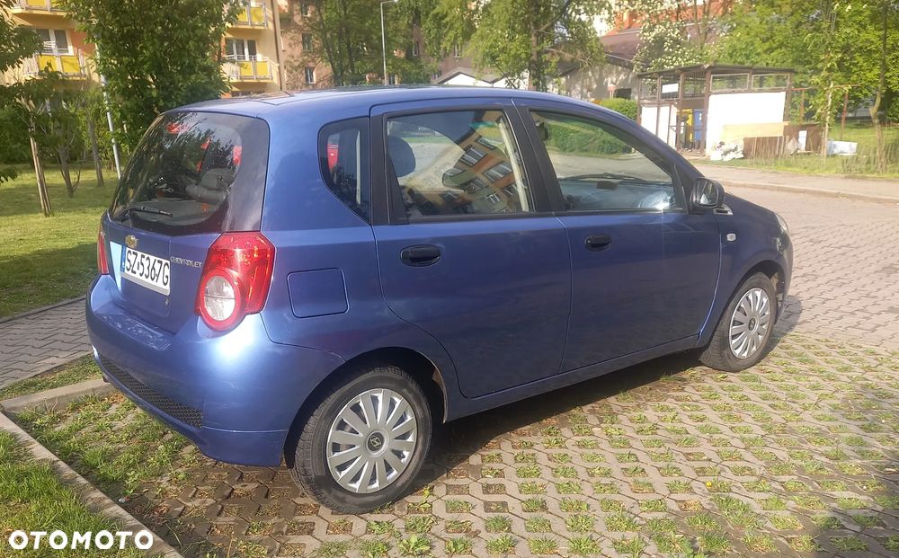 Chevrolet Aveo 1.2 16V Base (air4) - 5