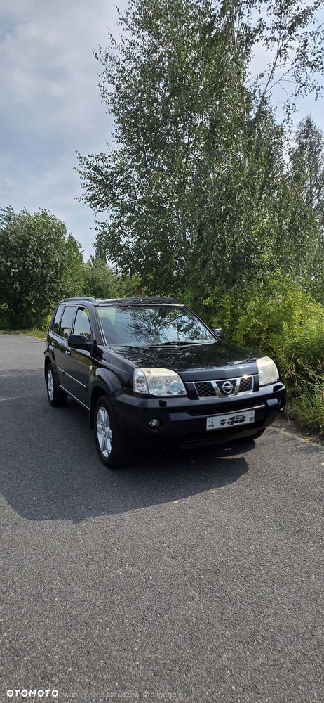 Nissan X-Trail 2.2 dCi Comfort + - 8