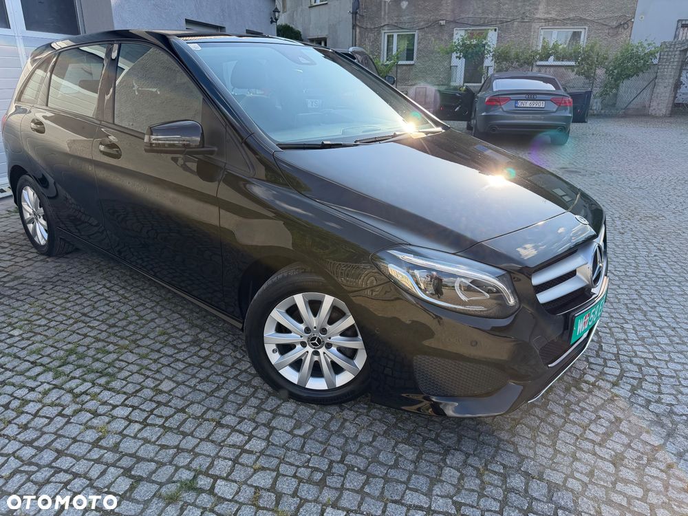 Mercedes-Benz Klasa B 180 (CDI) d 7G-DCT AMG Line - 22
