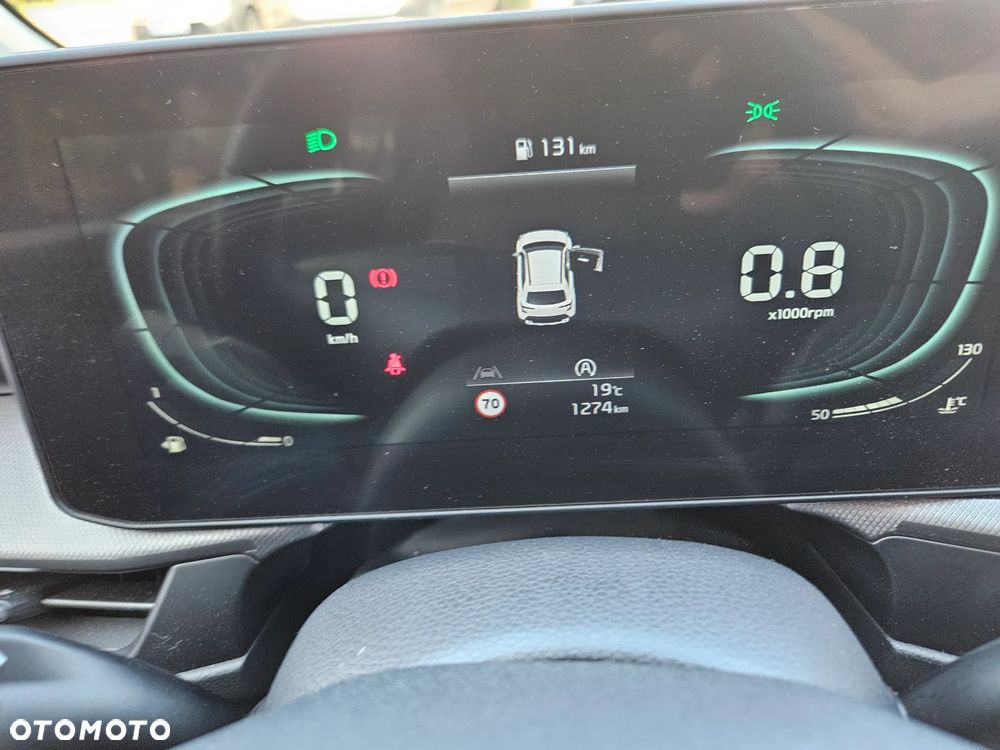 Kia Stonic - 10