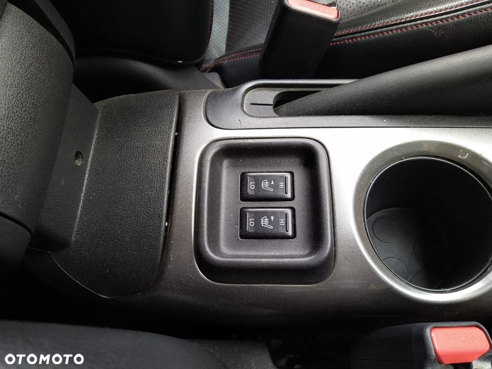Nissan Juke 1.6 DIG-T ALL-MODE 4x4i CVT Tekna - 17