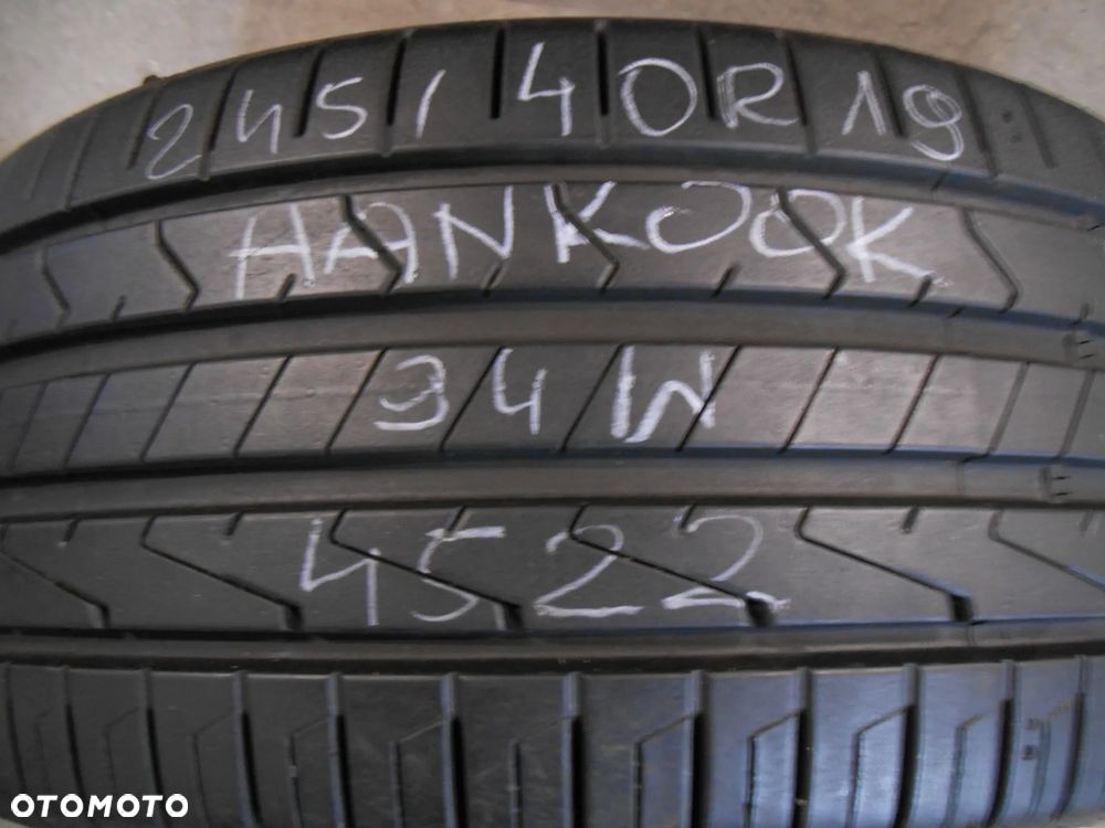 OPONA POJEDYNKA  245/40R19 HANKOOK VENTUS PRIME 3 DOT 4522 8MM - 1
