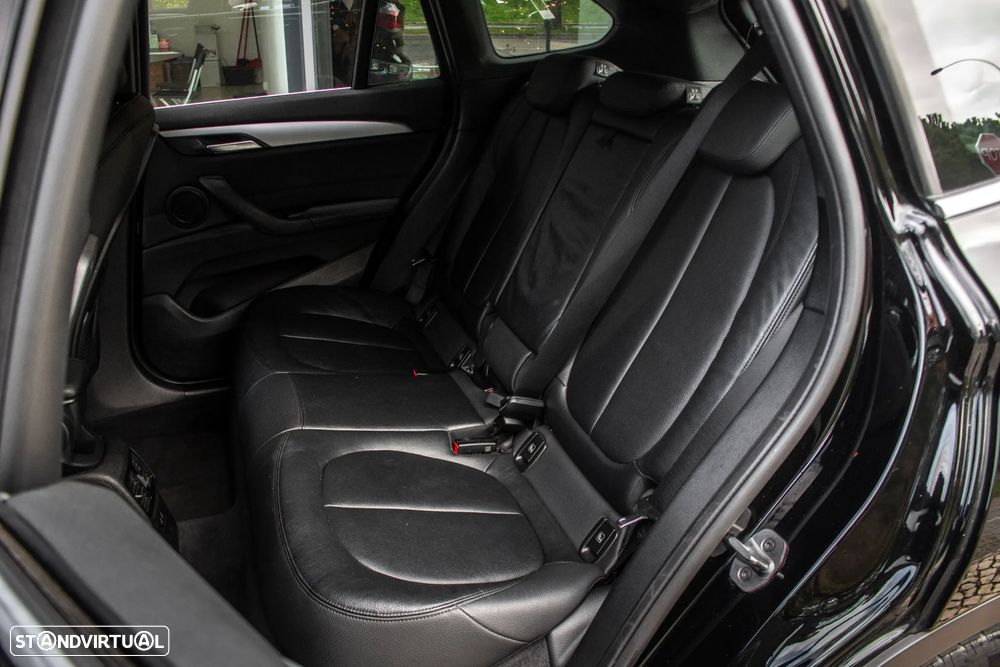 BMW X1 25 e xDrive - 30