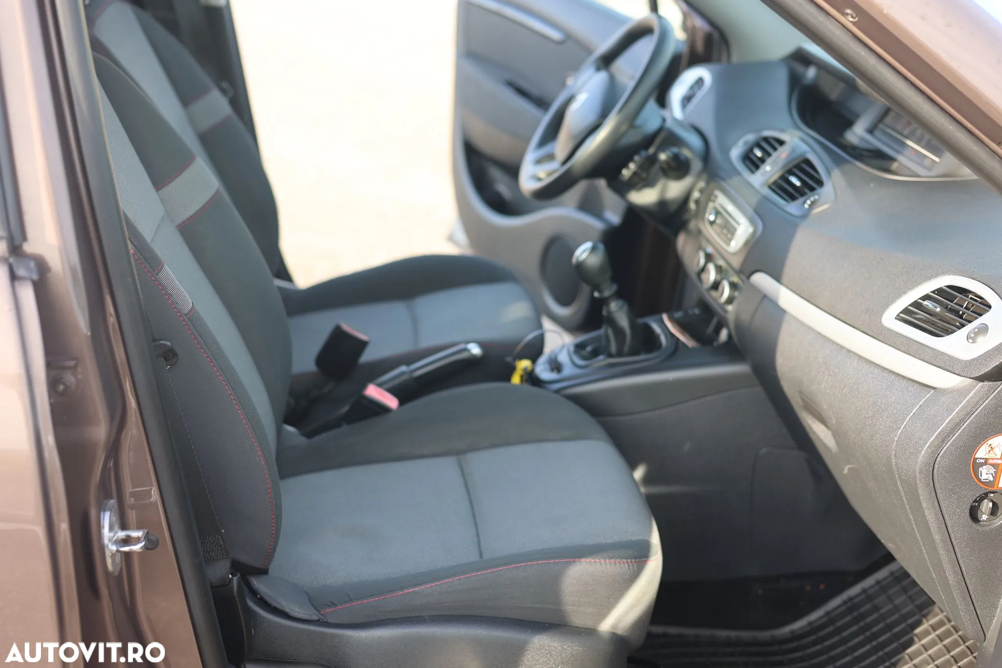 Renault Grand Scenic ENERGY TCe 115 S&S Authentique - 40