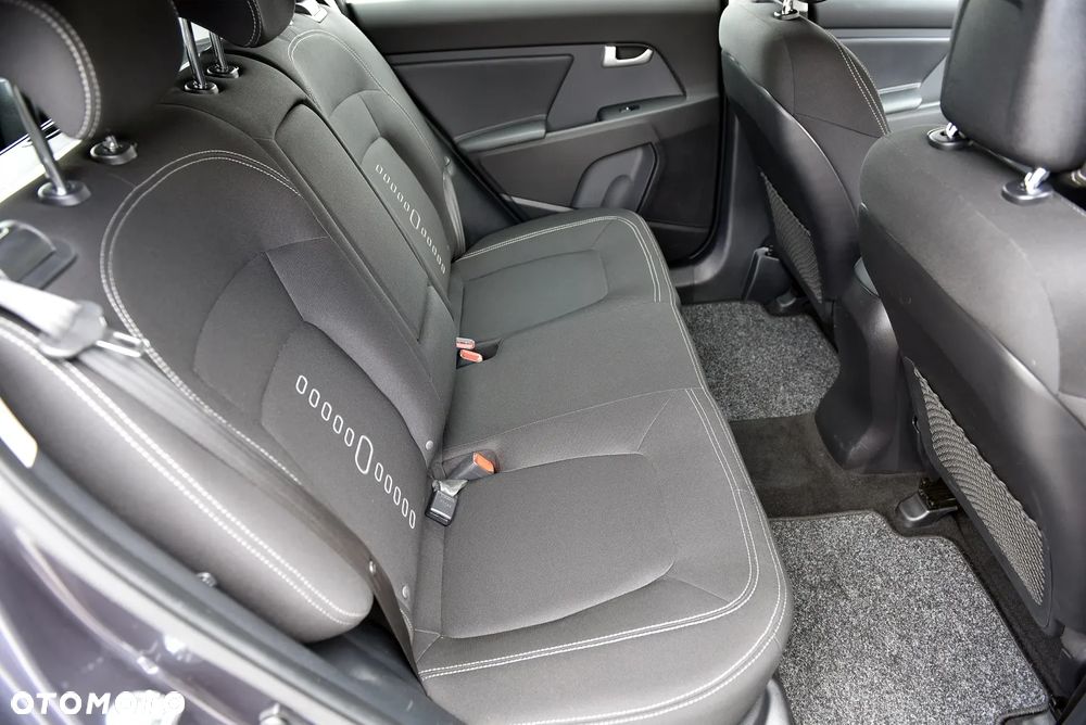 Kia Sportage 1.7 CRDI 2WD Attract - 17