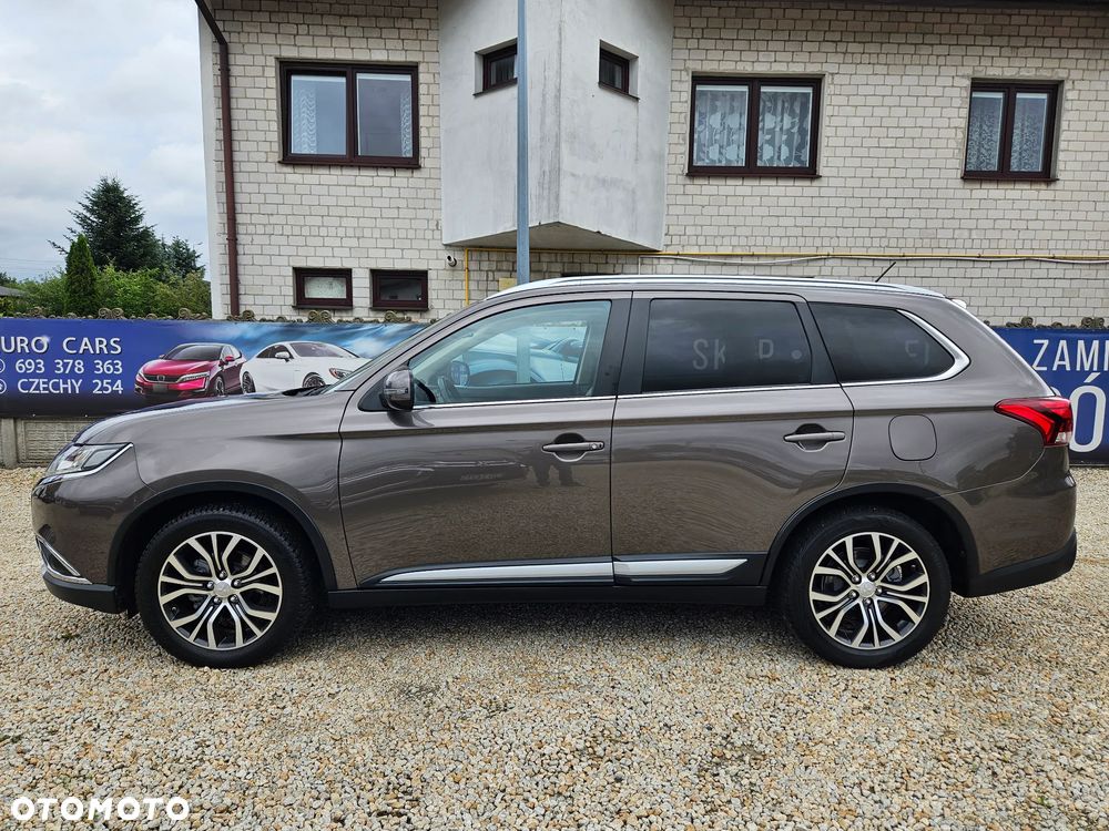 Mitsubishi Outlander 2.0 Intense + SDA 4WD CVT - 12