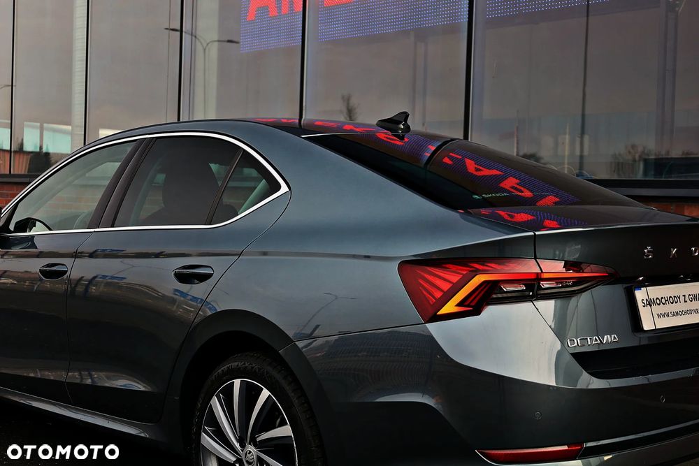 Skoda Octavia 2.0 TDI Style DSG - 12