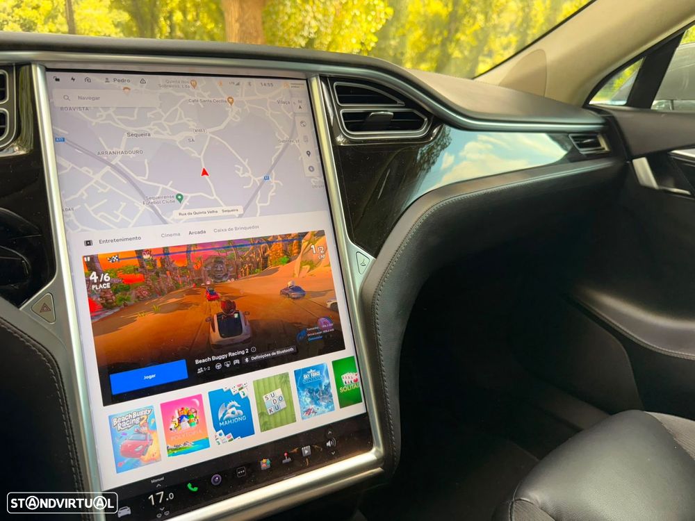 Tesla Model S - 15