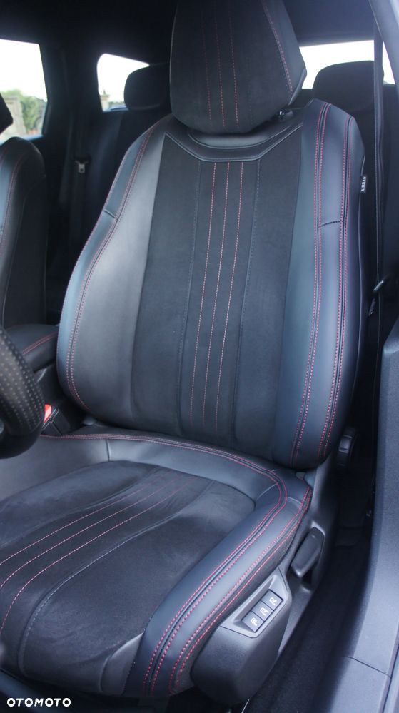 Peugeot 308 - 17
