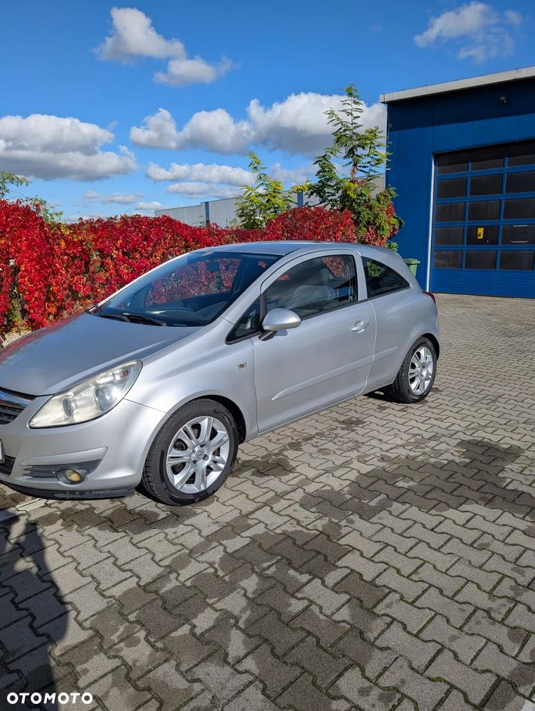 Opel Corsa - 1