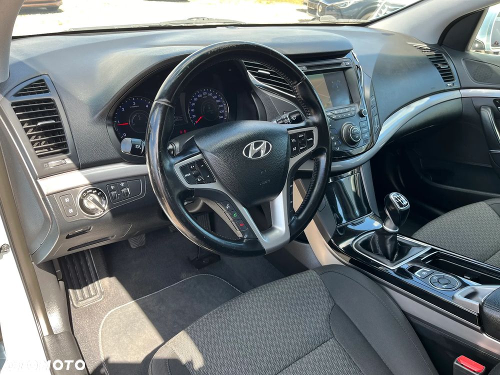 Hyundai i40 - 15