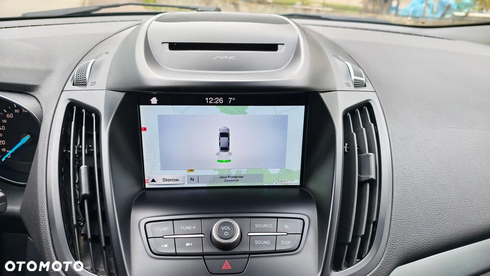 Ford Kuga - 24