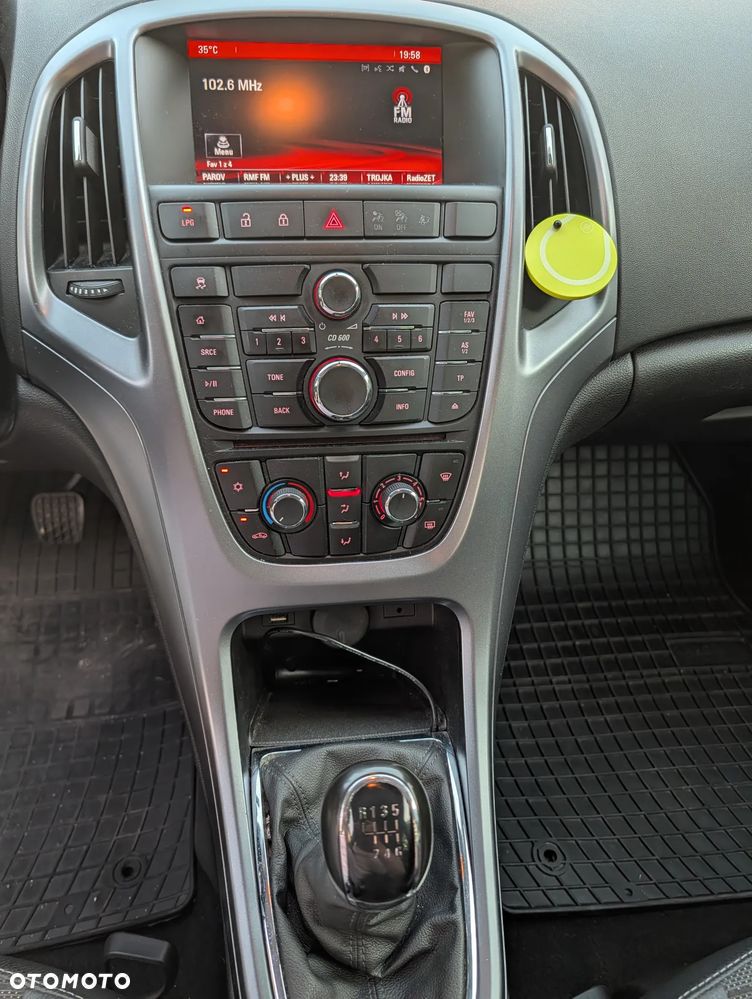 Opel Astra 1.4 T Active EU6 - 5