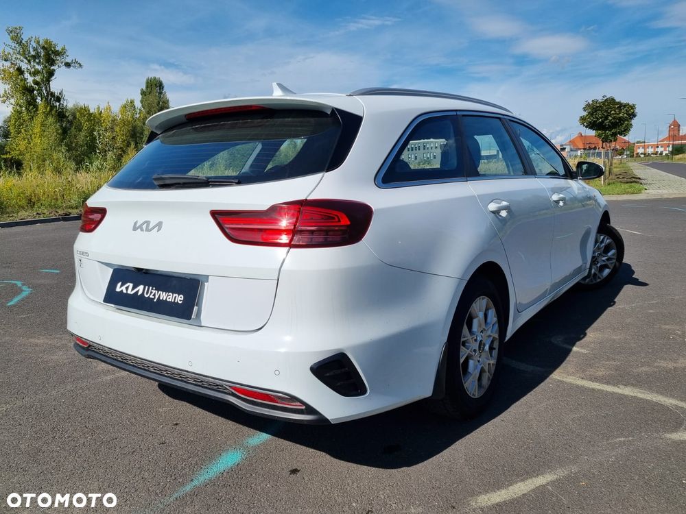 Kia Ceed 1.5 T-GDI M - 2