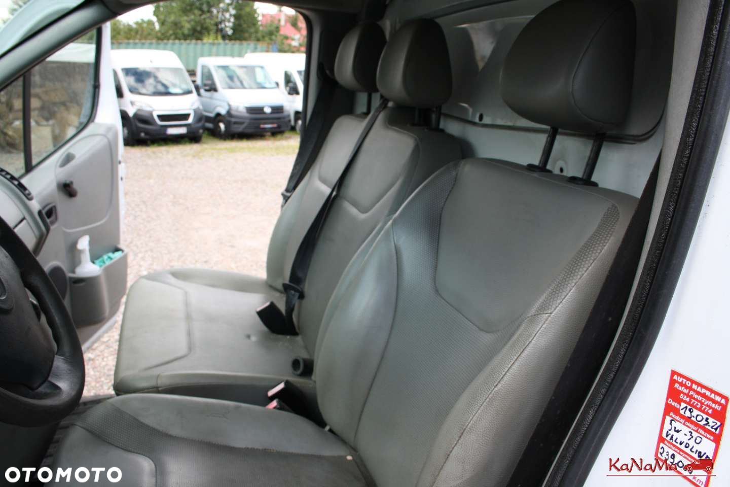 Opel Vivaro - 14