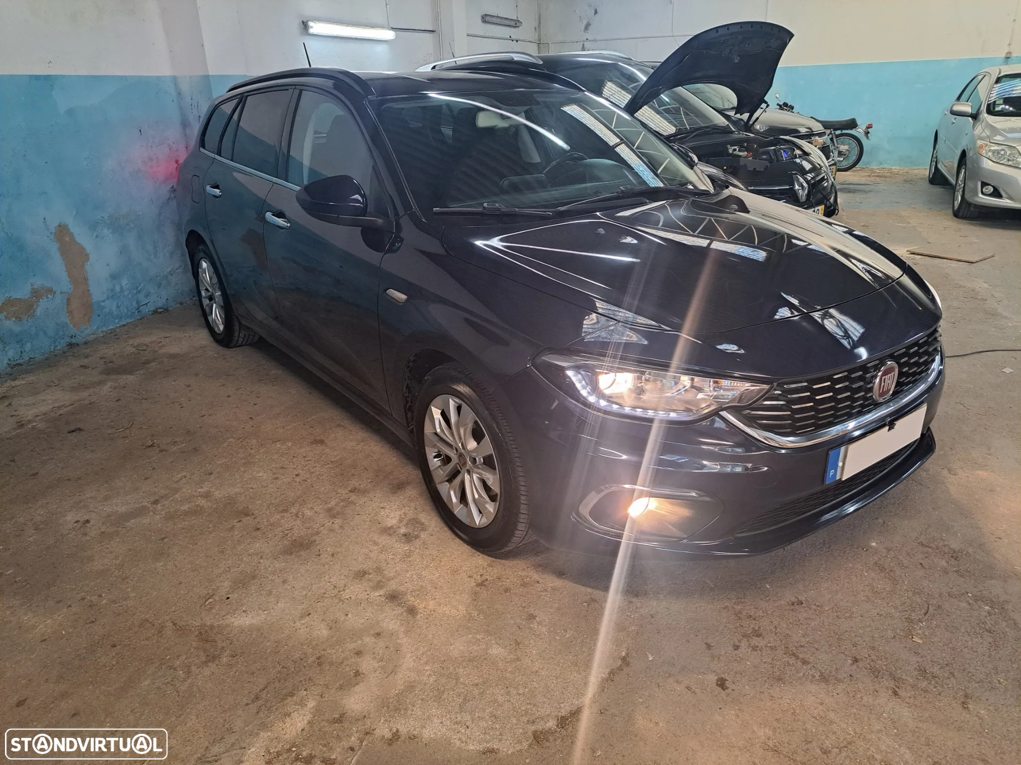 Fiat Tipo Station Wagon 1.3 M-Jet Lounge Tech - 33