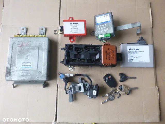 ZESTAW STARTOWY MITSUBISHI SPACE STAR 1.8 GDI MD362115 - 2