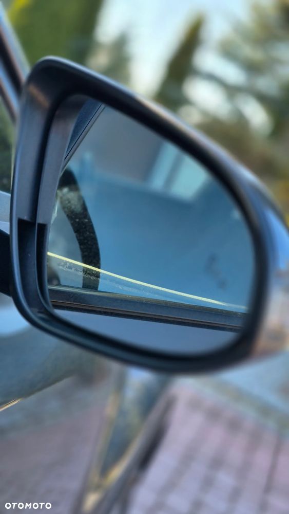 Toyota C-HR Flow - 27