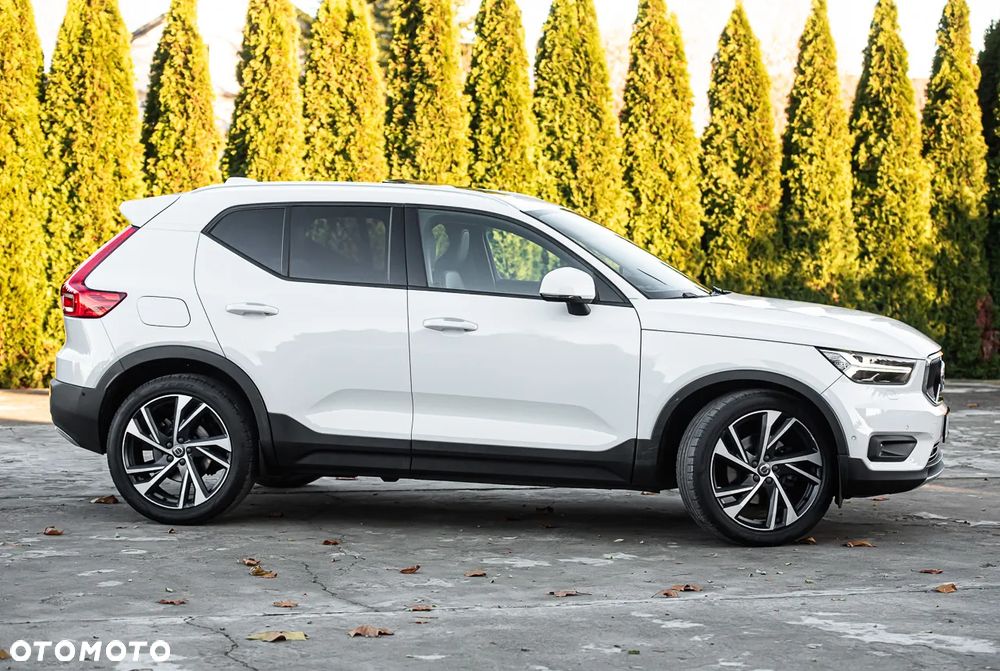 Volvo XC 40 - 3